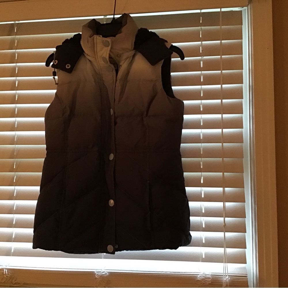 Roper down vest